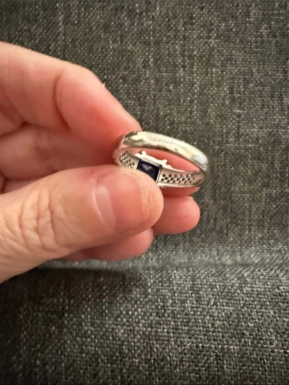 Bomb party blue stone size 7 rhodium ring